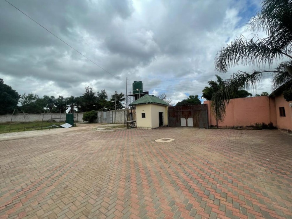 City hotel for sale in Makeni, Zambia - 3ZA1740550 City hotel for sale in Makeni, Zambia - 3ZA1740550