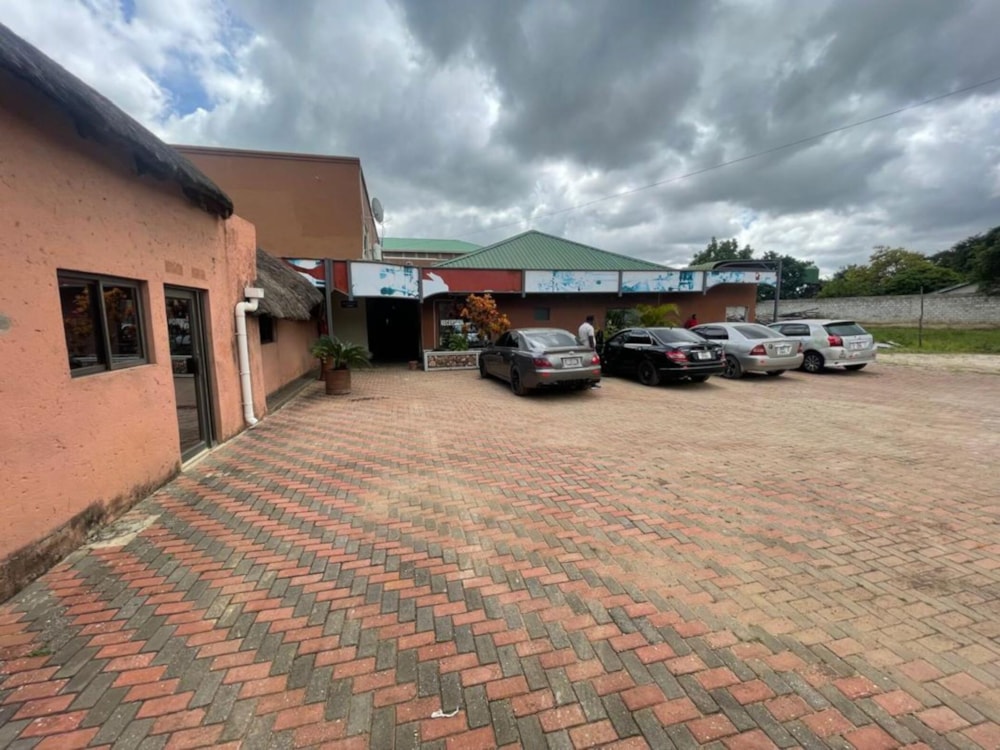 City hotel for sale in Makeni, Zambia - 3ZA1740550 City hotel for sale in Makeni, Zambia - 3ZA1740550