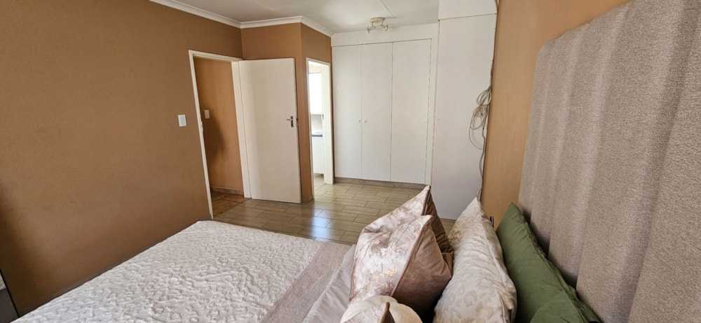 Apartment for sale in Helderwyk Estate - 1BJ1739623