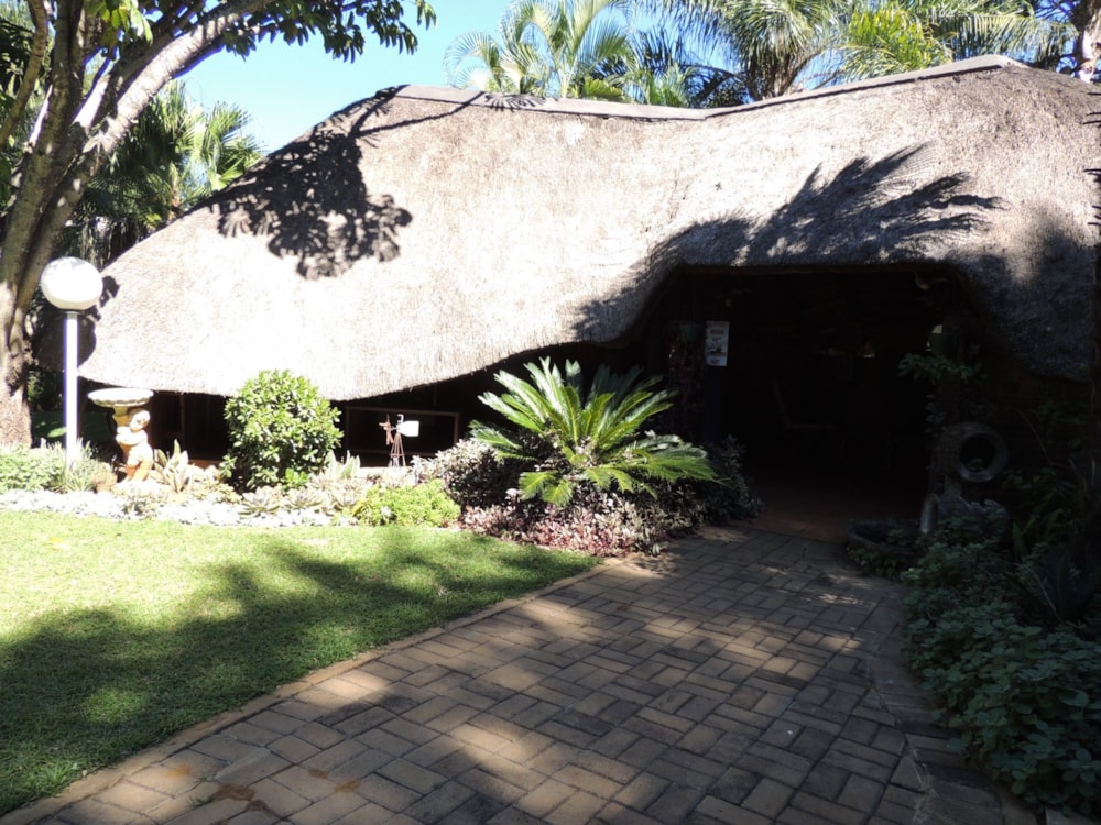 House for sale in Mookgopong (Naboomspruit) - 1MDM1739692