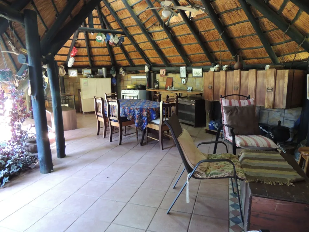 House for sale in Mookgopong (Naboomspruit) - 1MDM1739692