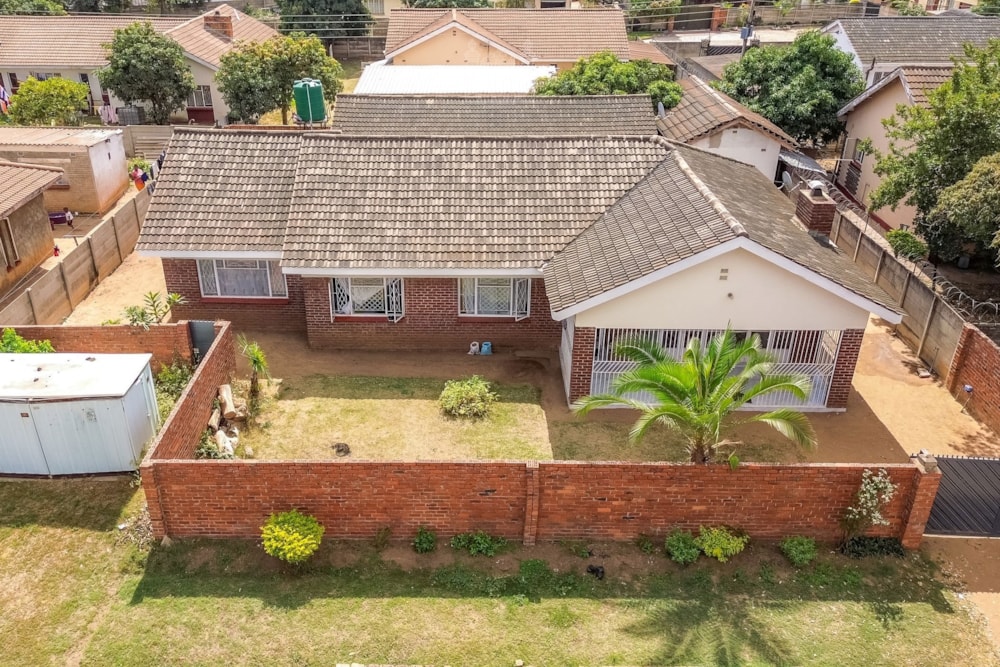House for sale in Houghton Park, Zimbabwe - 3ZB1739719