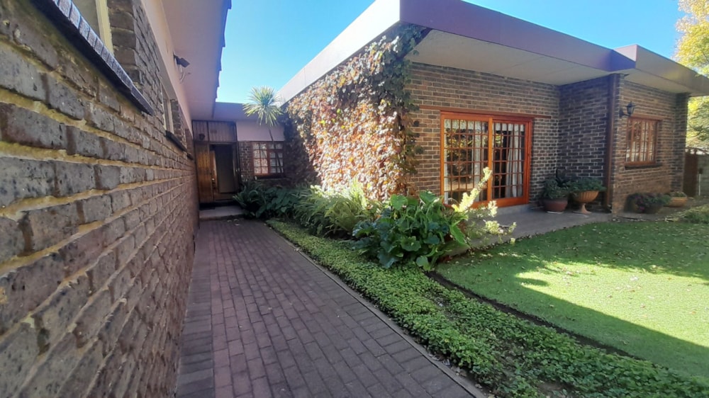 House for sale in Vanderbijlpark SE 7 - 1VT1739761
