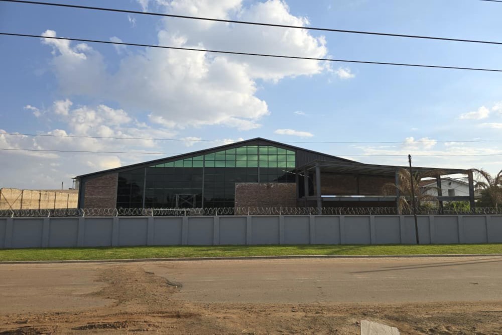 Commercial industrial property for sale in Willowvale, Zimbabwe - 3ZB1739771 Commercial industrial property for sale in Willowvale, Zimbabwe - 3ZB1739771