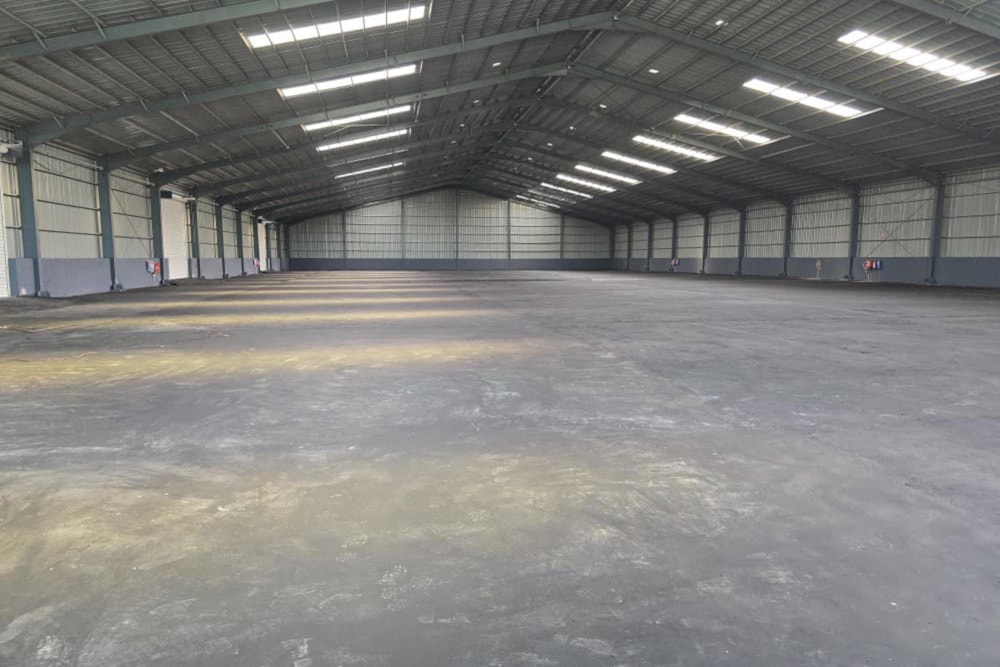 Commercial industrial property for sale in Willowvale, Zimbabwe - 3ZB1739771 Commercial industrial property for sale in Willowvale, Zimbabwe - 3ZB1739771
