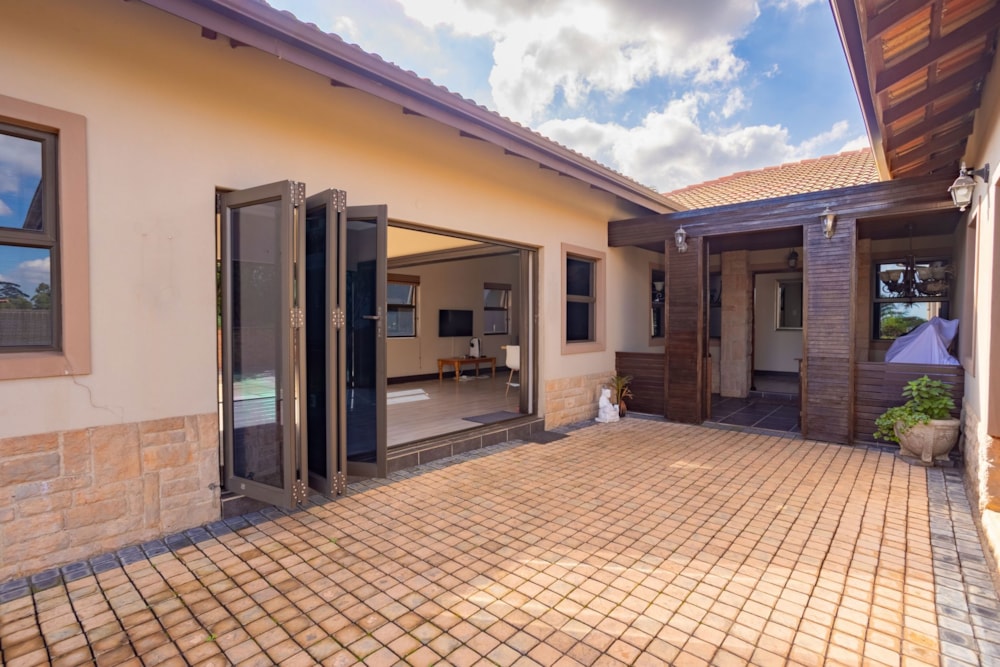 Security estate home for sale in Hillcrest, Upper Highway - 1KF1739780