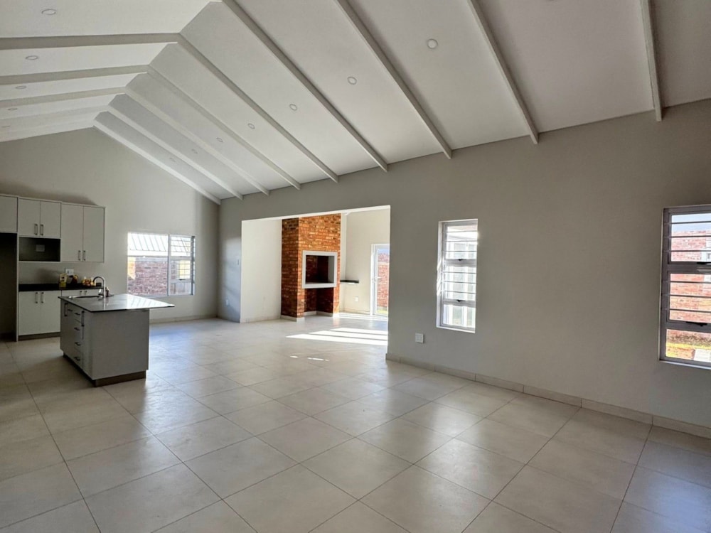 House to rent in Potchefstroom - 1PCH1739790 House to rent in Potchefstroom - 1PCH1739790
