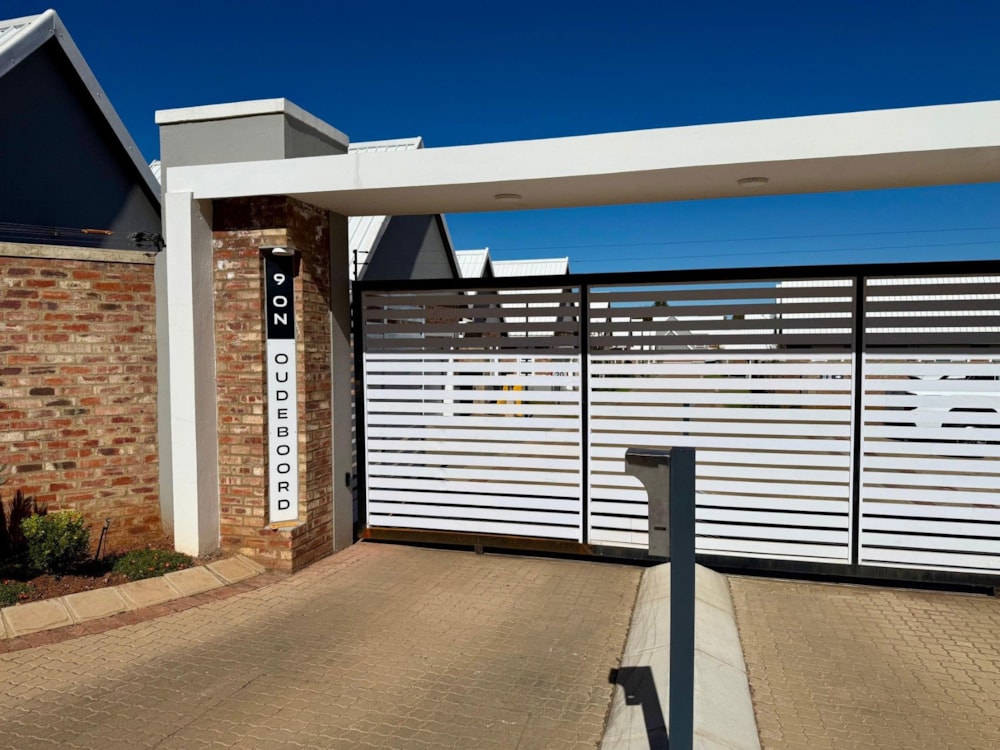 House to rent in Potchefstroom - 1PCH1739790 House to rent in Potchefstroom - 1PCH1739790