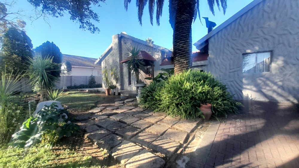 House for sale in Vanderbijlpark SE 7 - 1VT1739792 House for sale in Vanderbijlpark SE 7 - 1VT1739792
