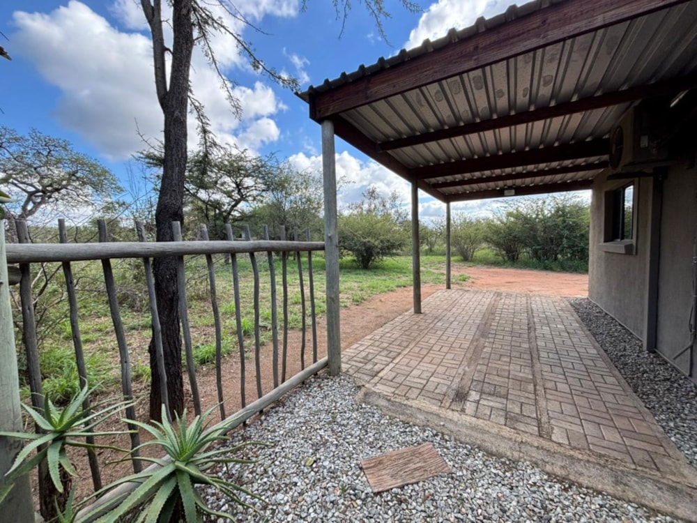 Apartment to rent in Hoedspruit - 1HS1739798 Apartment to rent in Hoedspruit - 1HS1739798