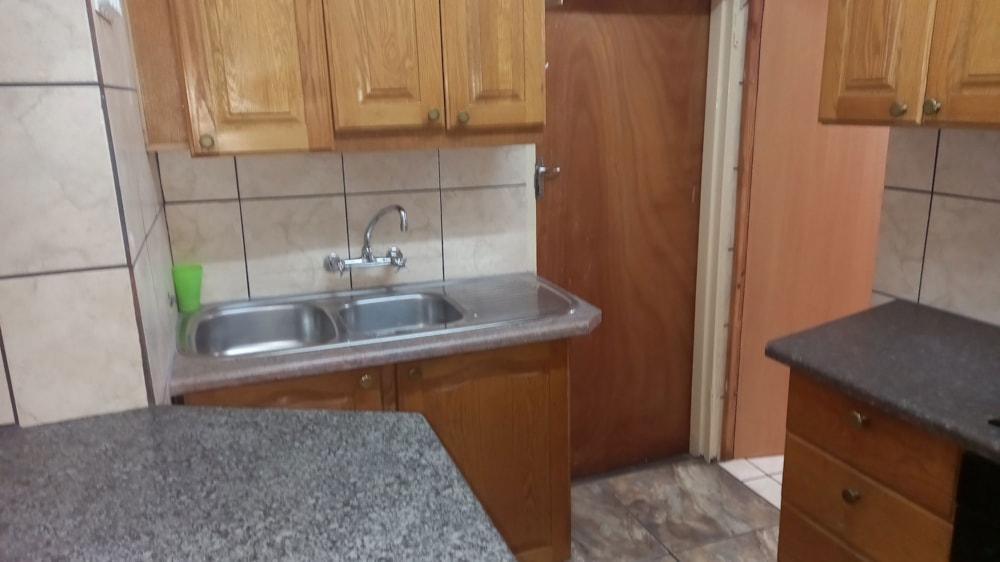 Garden apartment to rent in Sonlandpark - 1VT1741060 Garden apartment to rent in Sonlandpark - 1VT1741060