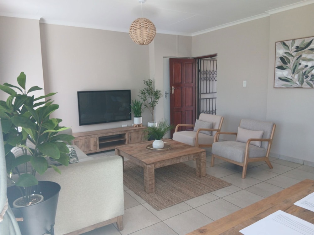 Security complex home for sale in Waterkloof, Rustenburg - 1RU1739941