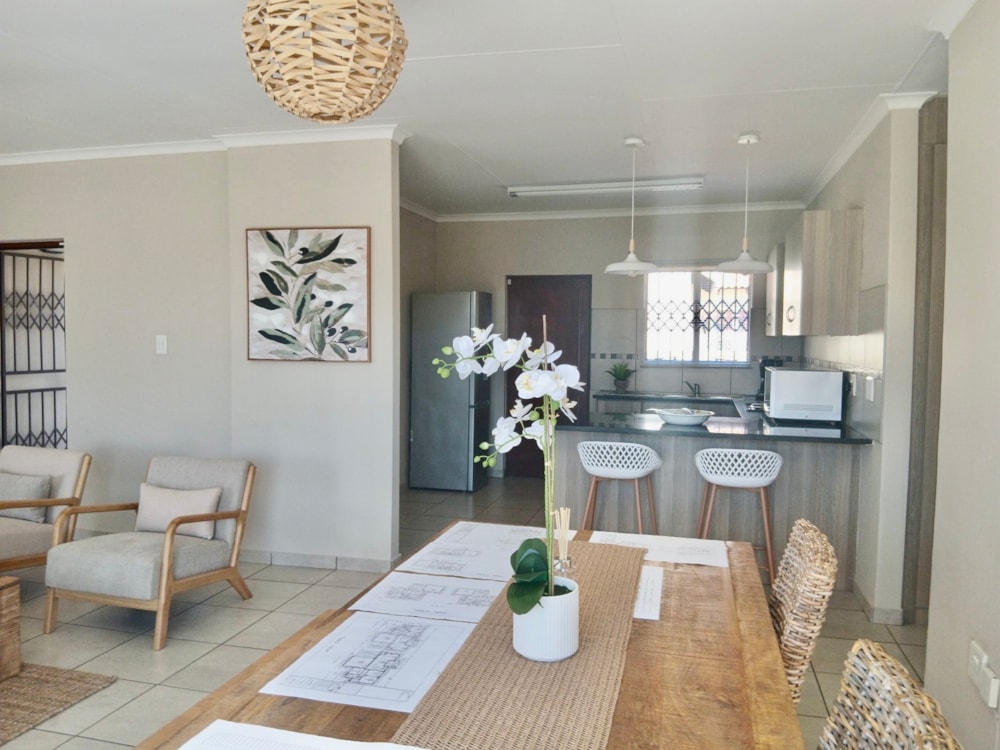 Security complex home for sale in Waterkloof, Rustenburg - 1RU1739941 Security complex home for sale in Waterkloof, Rustenburg - 1RU1739941