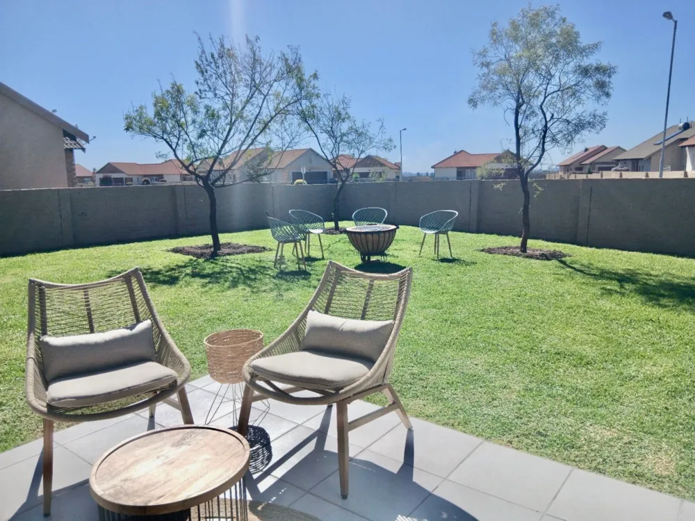 Security complex home for sale in Waterkloof, Rustenburg - 1RU1739941 Security complex home for sale in Waterkloof, Rustenburg - 1RU1739941