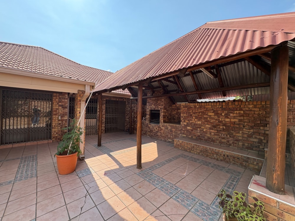 House to rent in Valencia Park - 1NS1740324 House to rent in Valencia Park - 1NS1740324