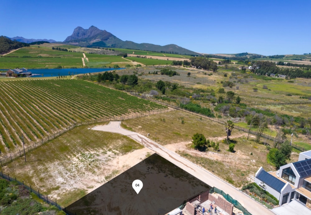 Residential vacant land for sale in Vini Fera at Anura - ST1739889 Residential vacant land for sale in Vini Fera at Anura - ST1739889