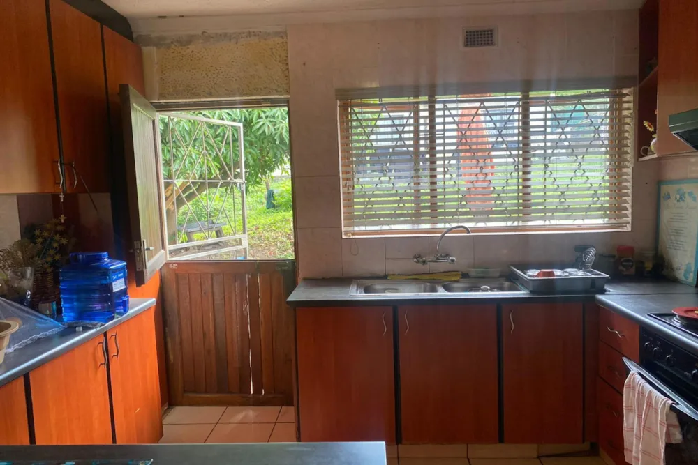 House for sale in Chatsworth, KwaZulu-Natal - 1WP1739943 House for sale in Chatsworth, KwaZulu-Natal - 1WP1739943