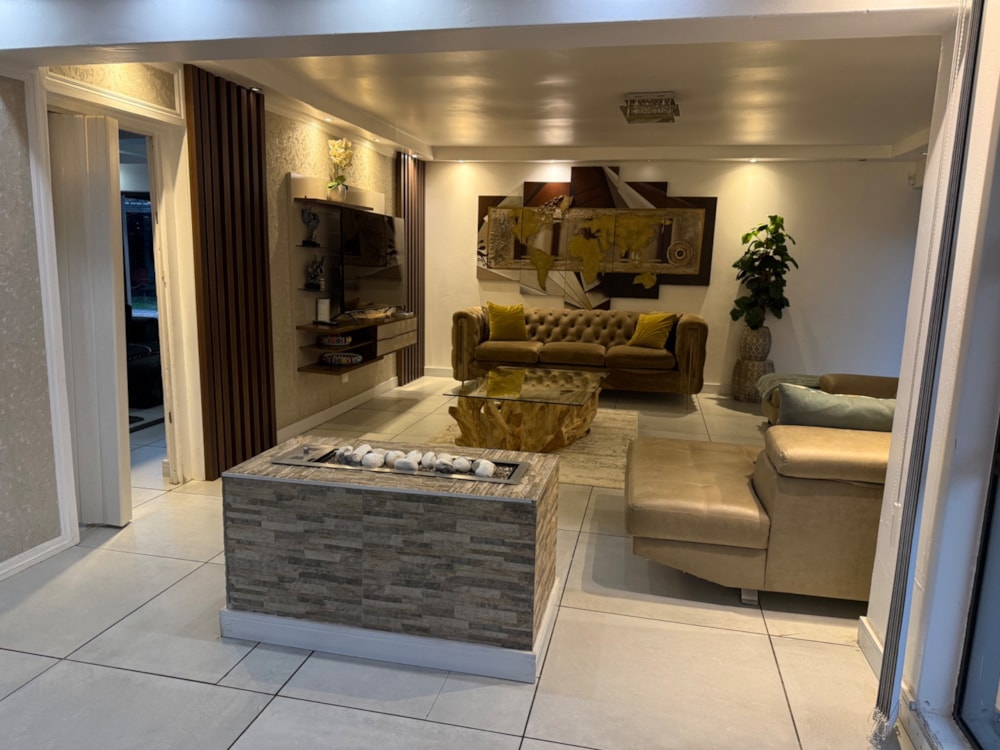 Security estate home for sale in Reyno Ridge - 1WD1740008