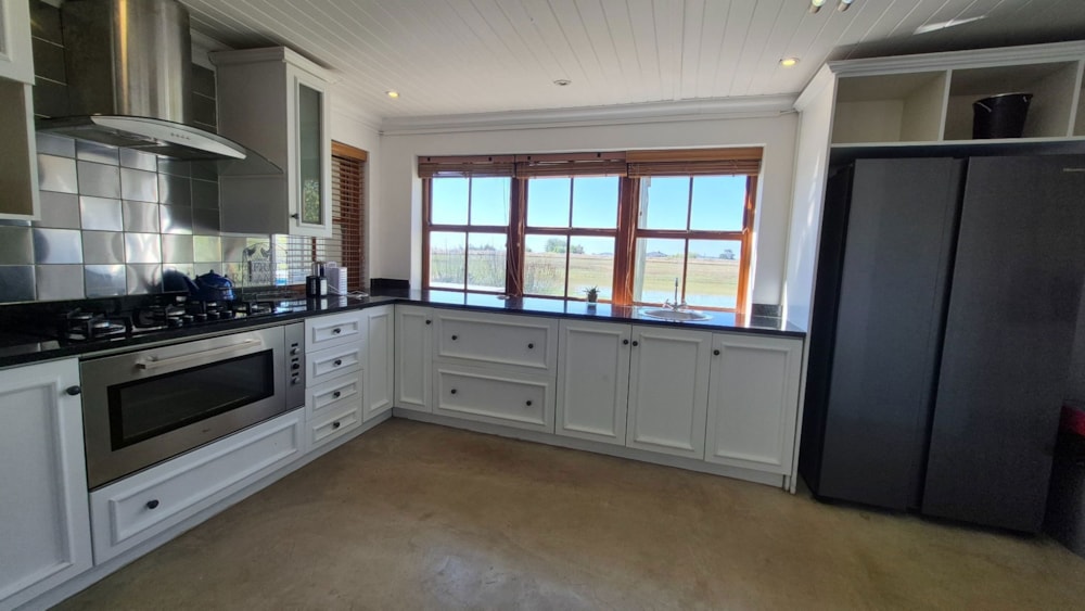 House for sale in Riebeek Kasteel - RVL1739998 House for sale in Riebeek Kasteel - RVL1739998