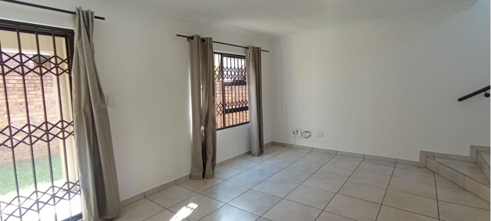 Townhouse to rent in Rynfield - ENL1740013