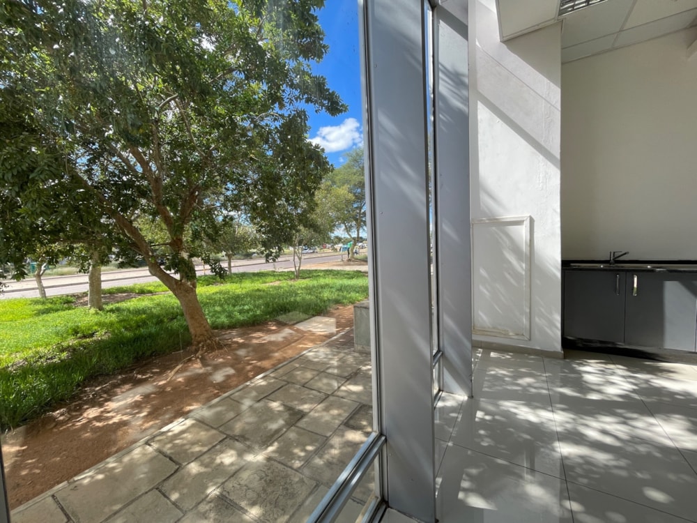 Commercial Building to rent in Gaborone CBD, Botswana - 3BO1740144