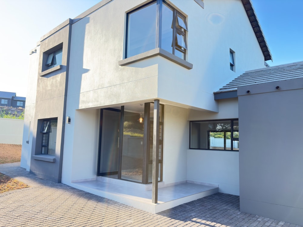 Security estate home for sale in Elawini Lifestyle Estate - 1NS1740319 Security estate home for sale in Elawini Lifestyle Estate - 1NS1740319
