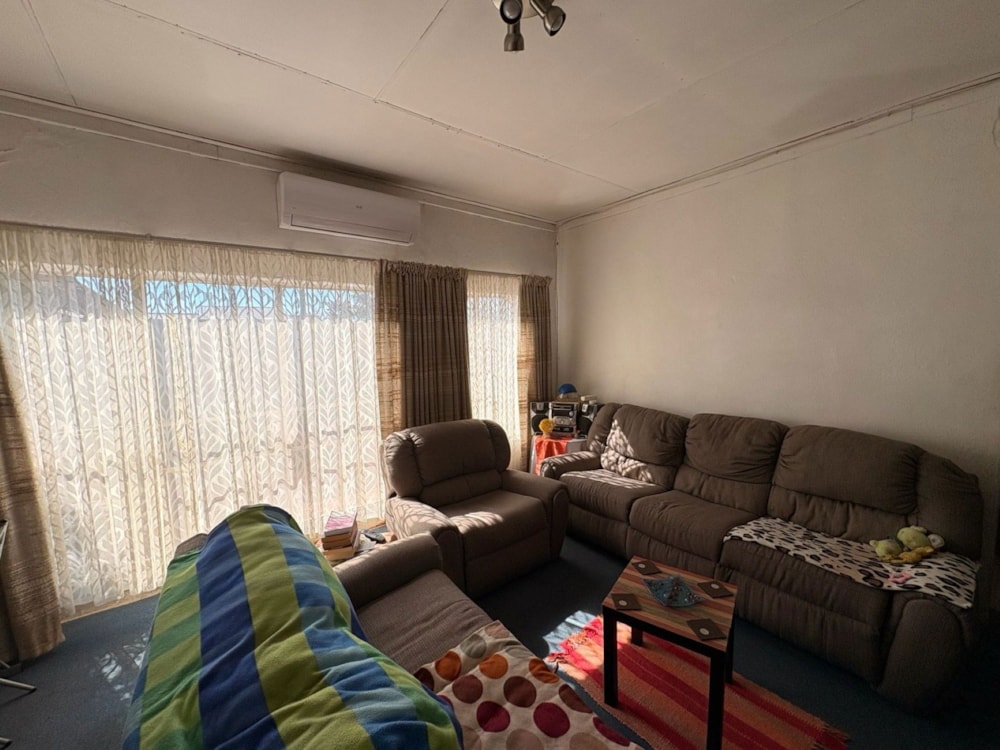 House for sale in Potchefstroom - 1PCH1740246 House for sale in Potchefstroom - 1PCH1740246