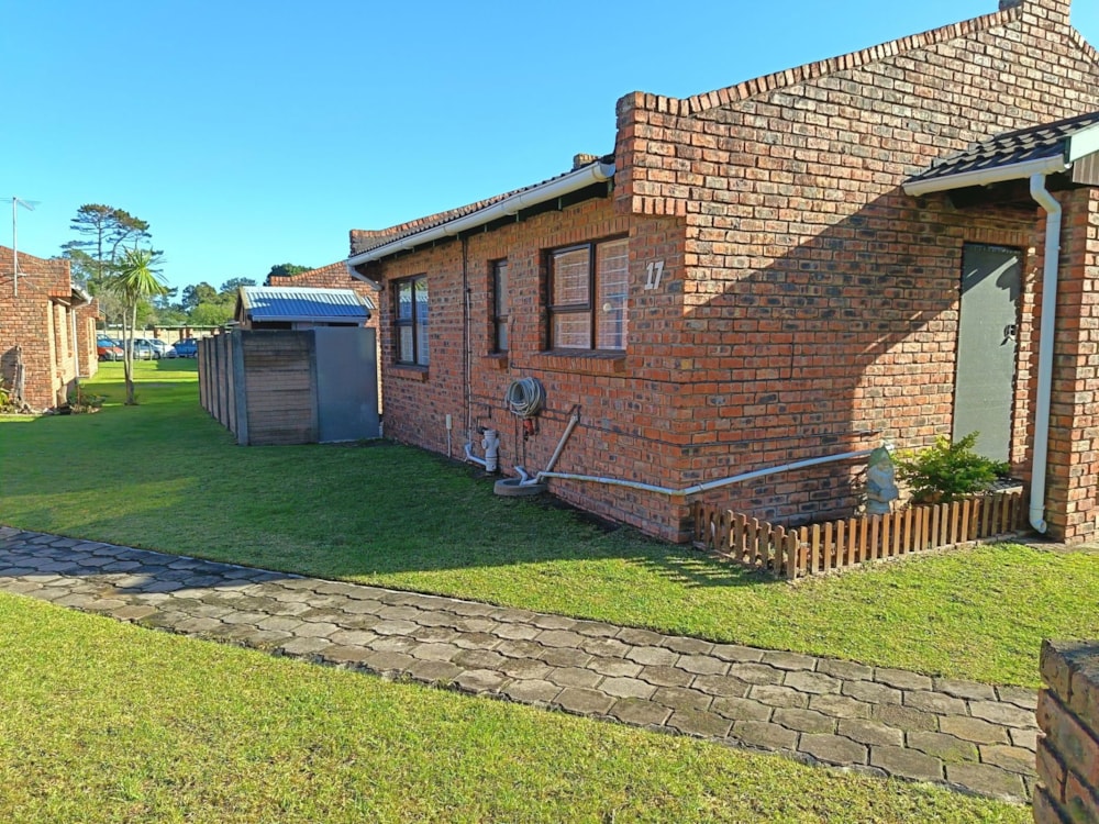 Townhouse to rent in Kamma Park - 1PLZ1740210