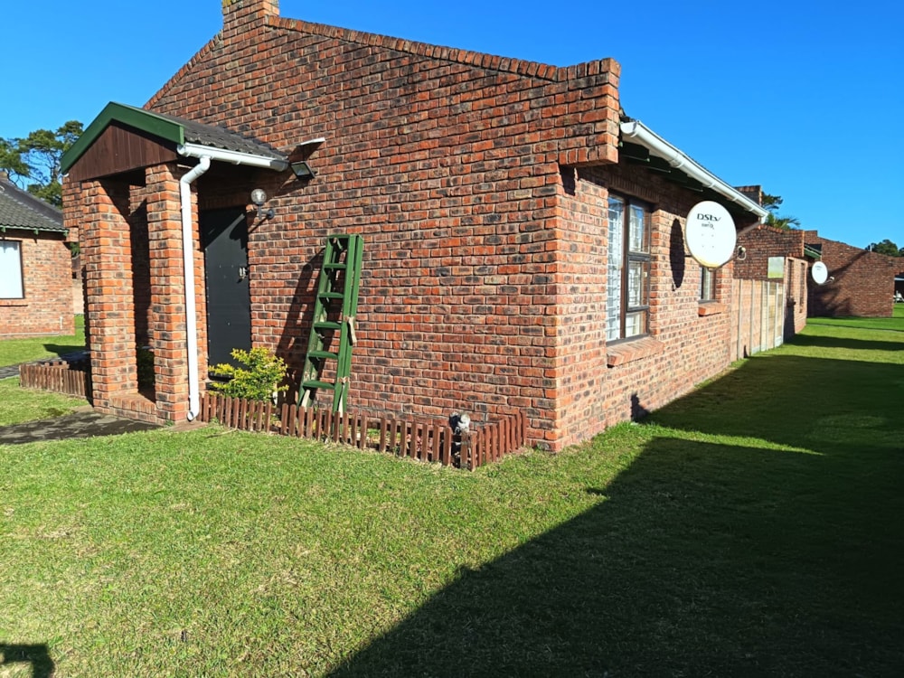 Townhouse to rent in Kamma Park - 1PLZ1740210