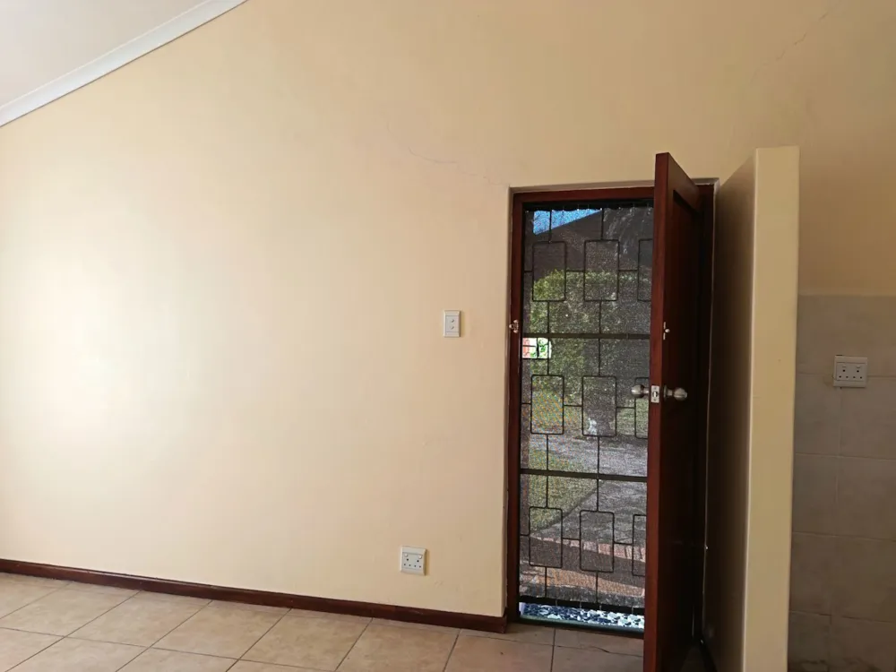 Townhouse let in Kamma Park - 1PLZ1740210 Townhouse let in Kamma Park - 1PLZ1740210