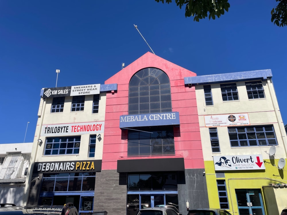Commercial Building to rent in Gaborone, Botswana - 3BO1740546 Commercial Building to rent in Gaborone, Botswana - 3BO1740546