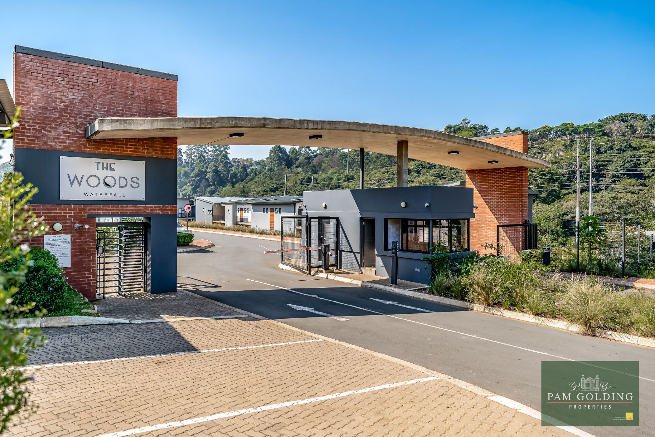 Apartment to rent in Waterfall, Upper Highway - 1KF1740211