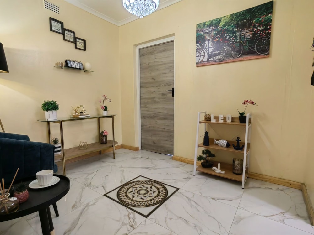 House for sale in Greenfield, Cape Town - 1KV1740609 House for sale in Greenfield, Cape Town - 1KV1740609
