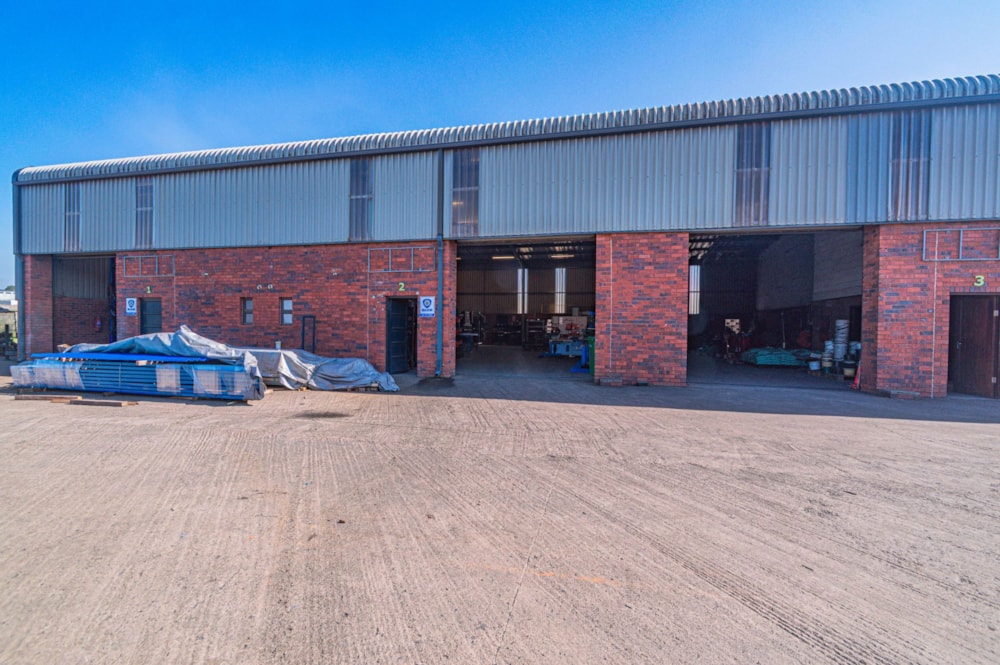 Commercial industrial property to rent in Waterfall, Upper Highway - 1KF1740340