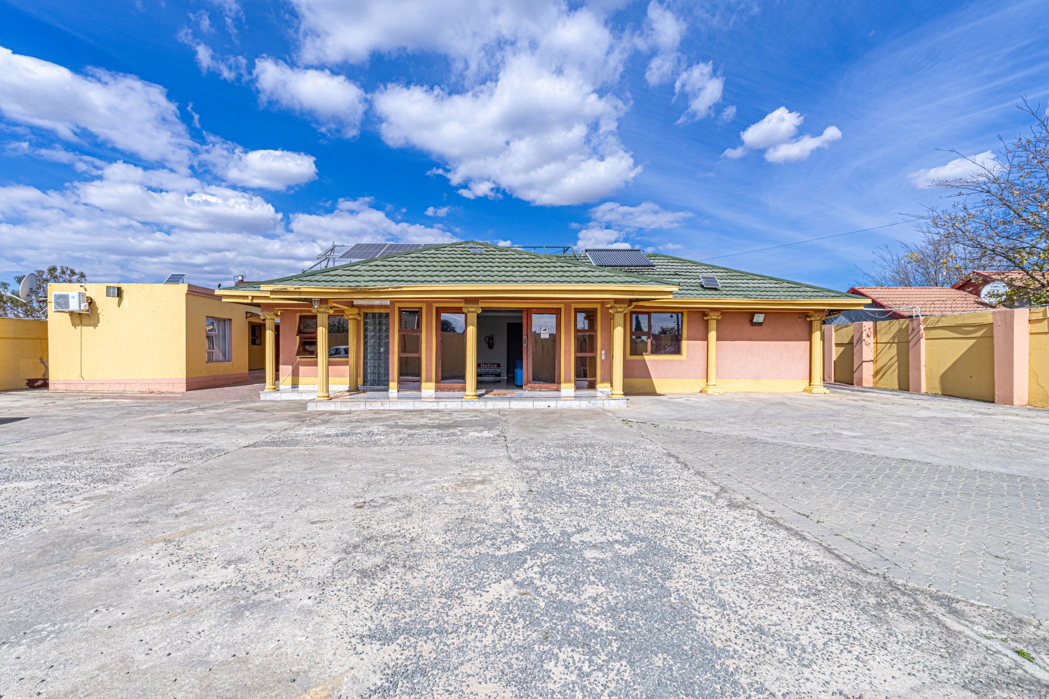 Commercial Building for sale in Windmill Park - BOK1741638