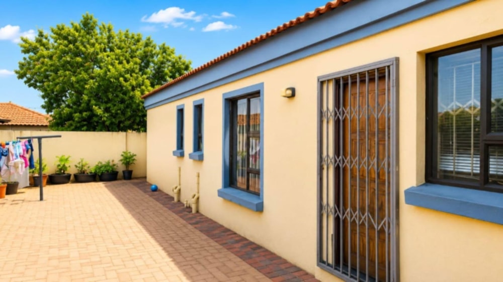 House for sale in Vosloorus - BOK1740509