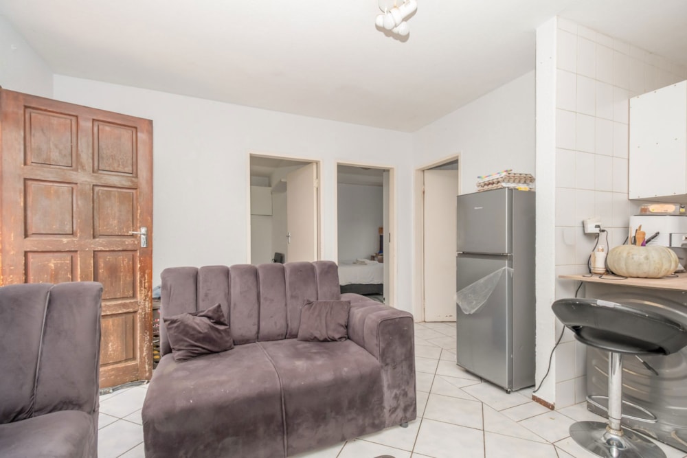 Townhouse for sale in Roodepoort West - RAN1740478 Townhouse for sale in Roodepoort West - RAN1740478