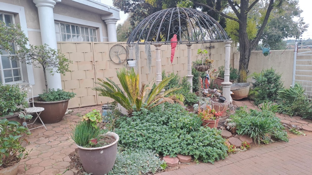 Double-storey house for sale in Aerorand - 1MD1740511