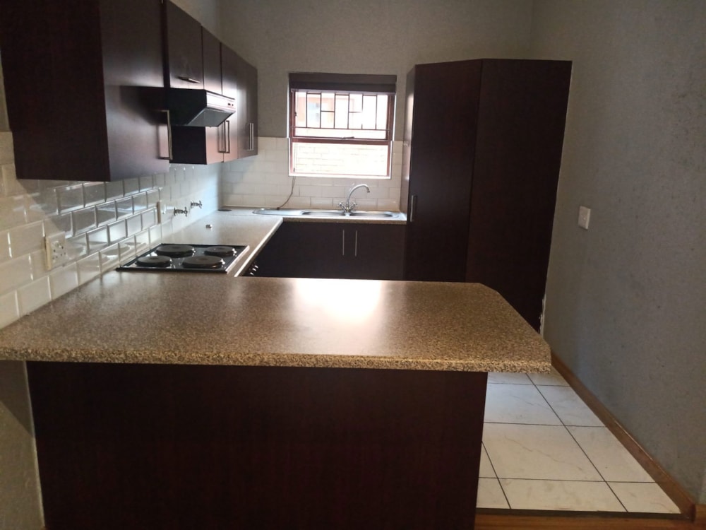 Apartment to rent in Paulshof - FYL1740793 Apartment to rent in Paulshof - FYL1740793