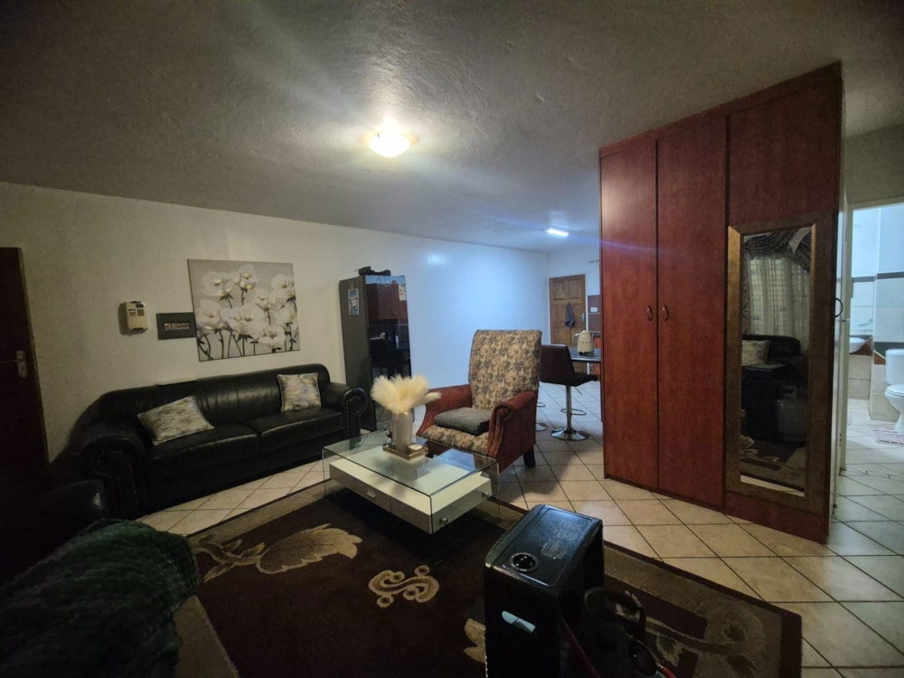 Apartment for sale in Middelburg Central (Mpumalanga Central)  - 1MD1740612