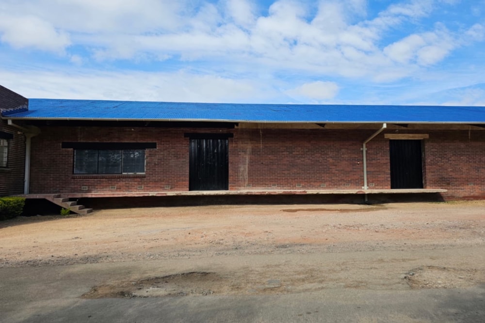 Commercial industrial property for sale in Belmont, Zimbabwe - 3ZB1740634 Commercial industrial property for sale in Belmont, Zimbabwe - 3ZB1740634