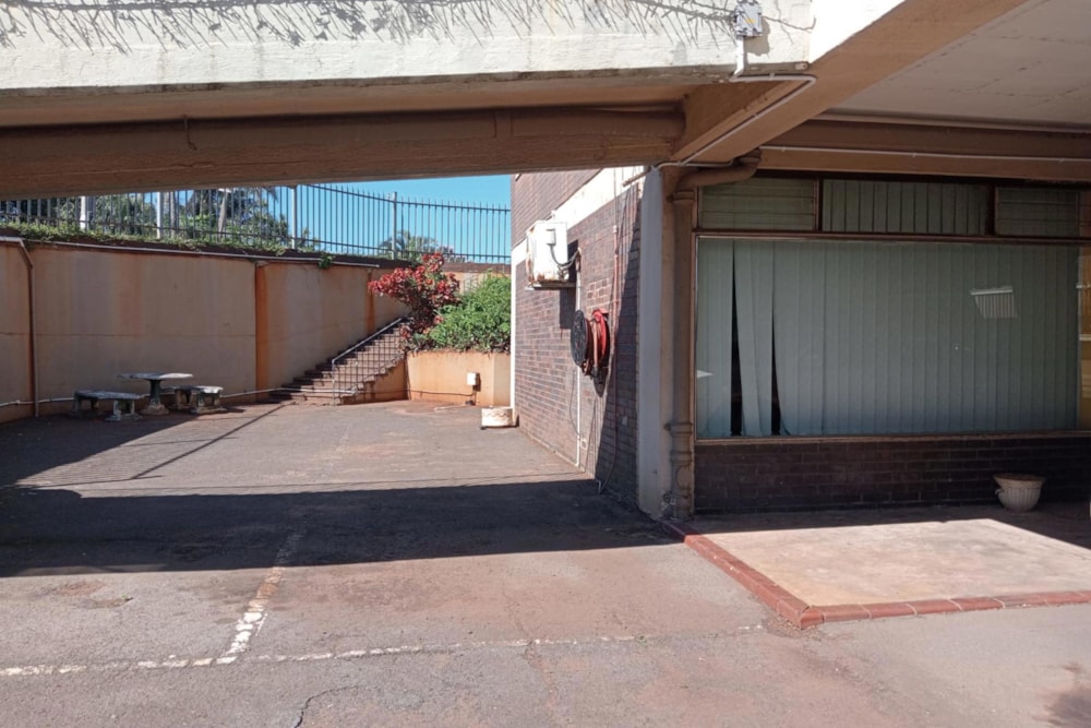 Commercial office to rent in Sea View - 1WP1740637 Commercial office to rent in Sea View - 1WP1740637