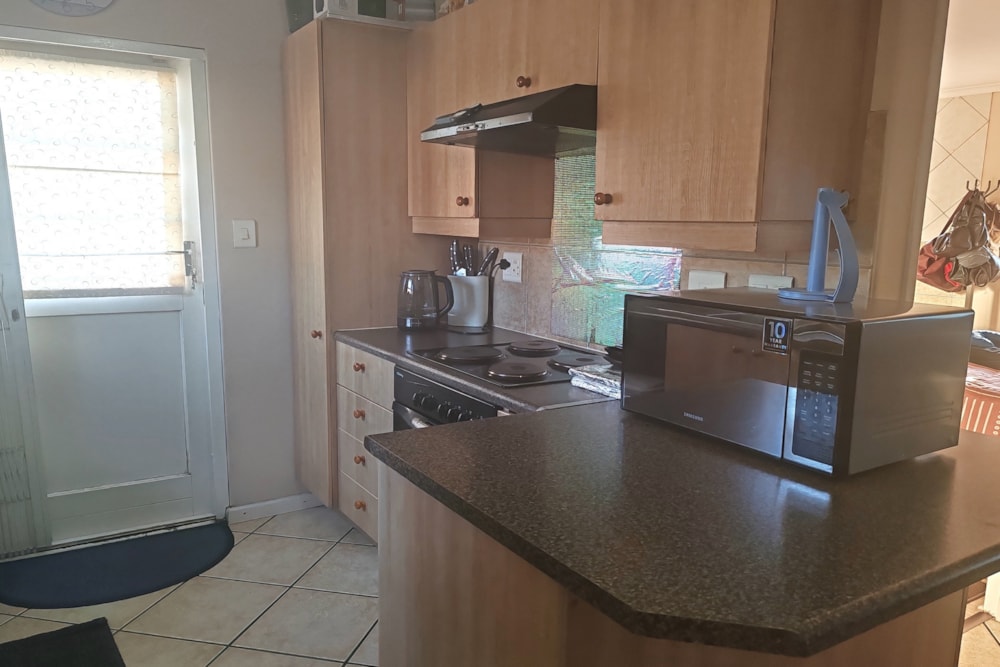 House to rent in Parklands - 1TV1741187
