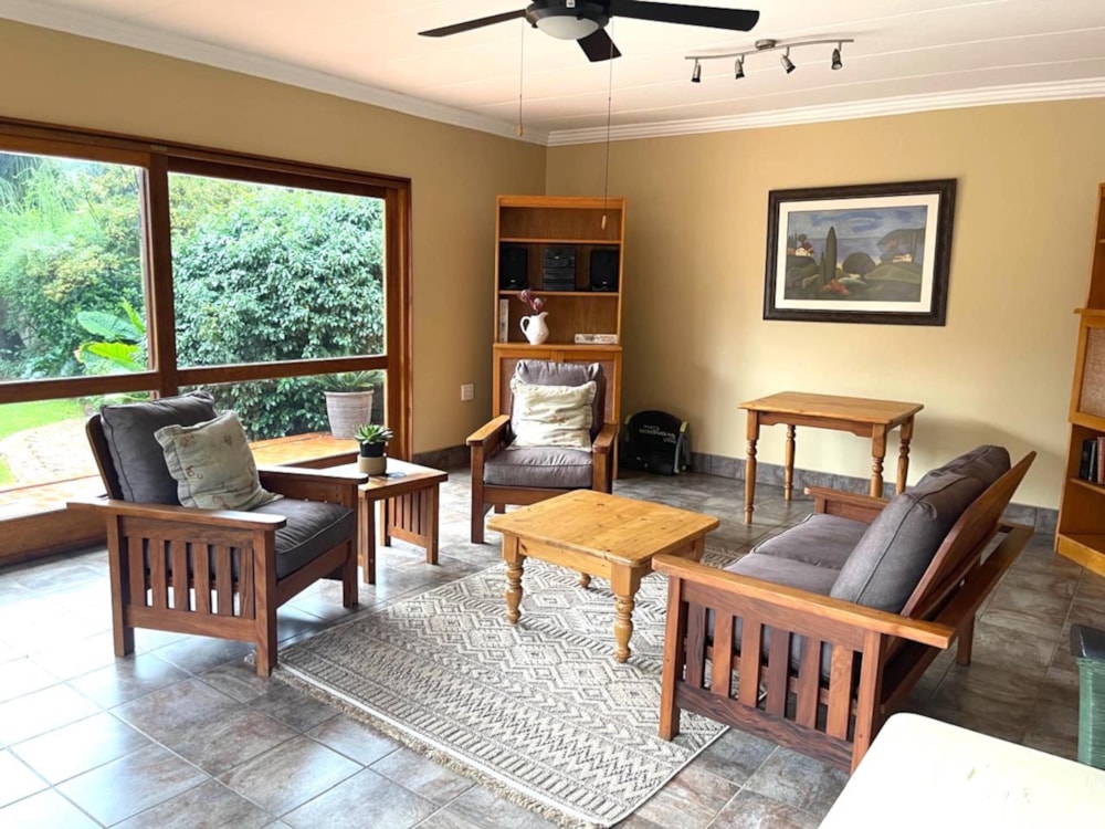 Guesthouse for sale in Zwartkop - PT1740766 Guesthouse for sale in Zwartkop - PT1740766