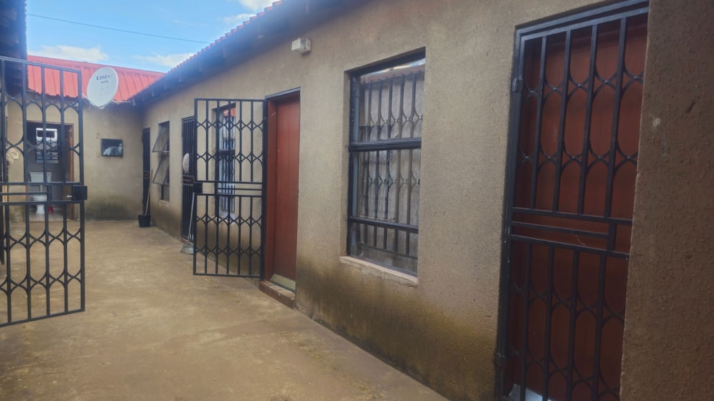 House for sale in Vosloorus - BOK1744836 House for sale in Vosloorus - BOK1744836