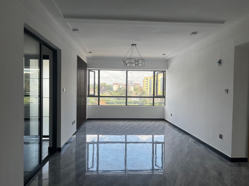 Apartment to rent in Kilimani, Kenya - 3KE1740783