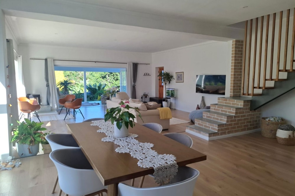 Double-storey house to rent in Village - 1SA1740800 Double-storey house to rent in Village - 1SA1740800