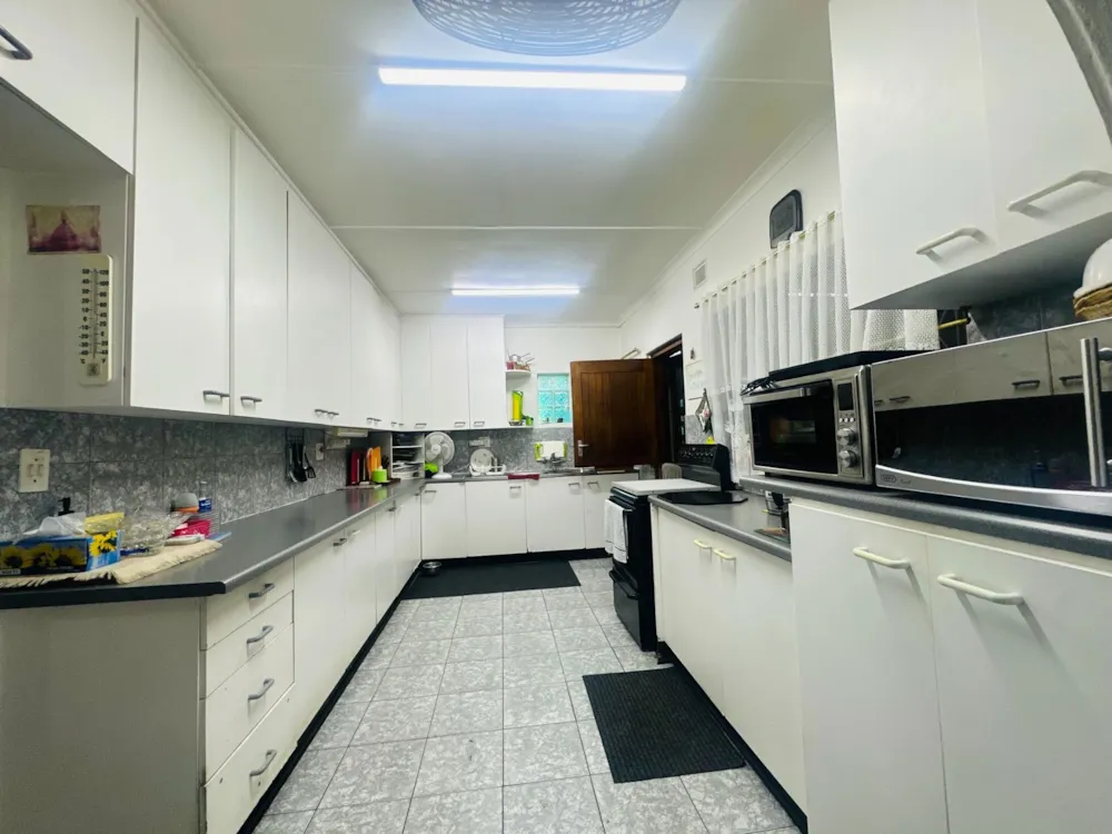 House for sale in Veldenvlei - 1RY1740845
