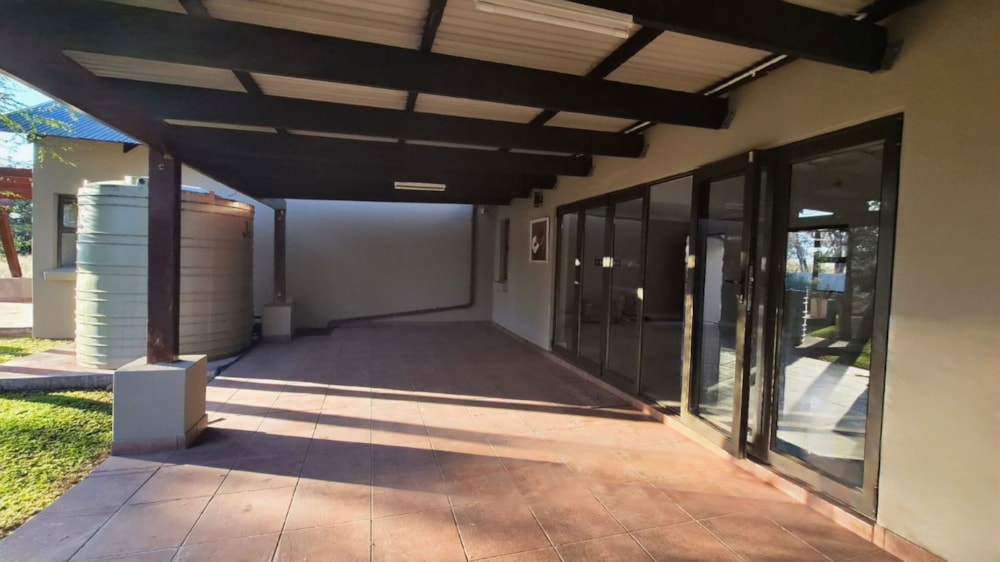 House to rent in Kathu - 1RN1741086