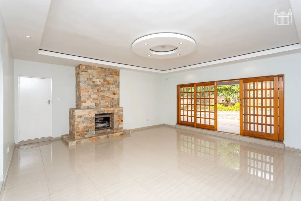House for sale in Helensvale, Zimbabwe - 3ZB1740926 House for sale in Helensvale, Zimbabwe - 3ZB1740926